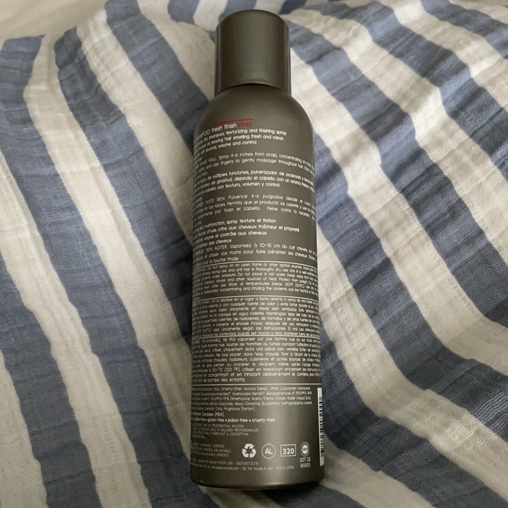 New Scruples Dry Shampoo - Picture 3 of 3